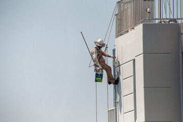 고공 도장 작업