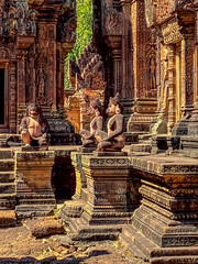 Banteay Srei Temple was built in honor of the god Shiva, a temple of the Khmer civilization,...