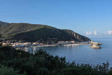 Fototapeta na wymiar Panoramica del porto turistico di Marciana Marina, all'Isola d'Elba