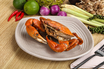 Delicous luxury steamed red crab