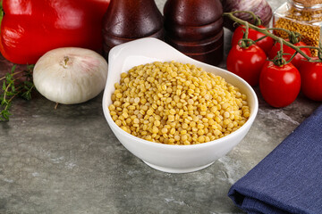 Dry ptitim heap in the bowl