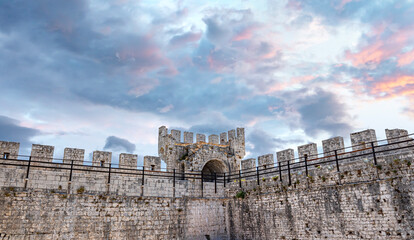 Fototapety na wymiar - Fototapeta24.pl