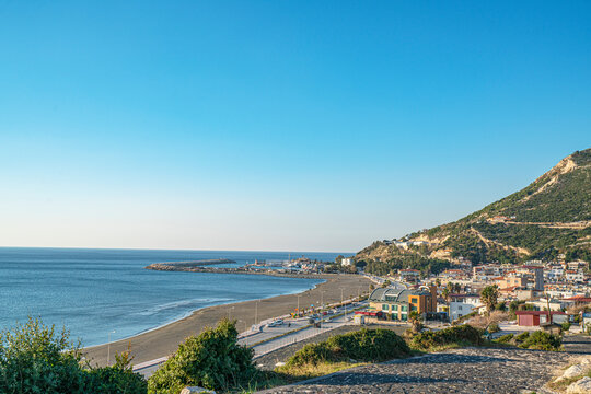 The scenic view of Samandağ beach