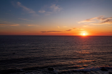 Fototapeta na wymiar sunset at the beach Reñaca, Viña del Mar, Valparaíso Chile