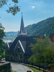 Fototapeta na wymiar St. Peter's Roman Catholic Church in Harpers Ferry, West Virginia. The church commands a sweeping vista across the gorge of the Shenandoah River above its confluence with the Potomac River. 