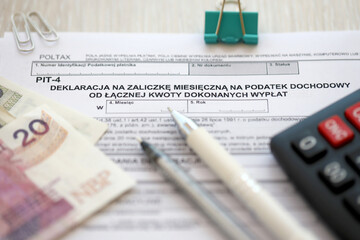 Declaration of a monthly advance payment for income tax on the total amount of payments, PIT-4 form...