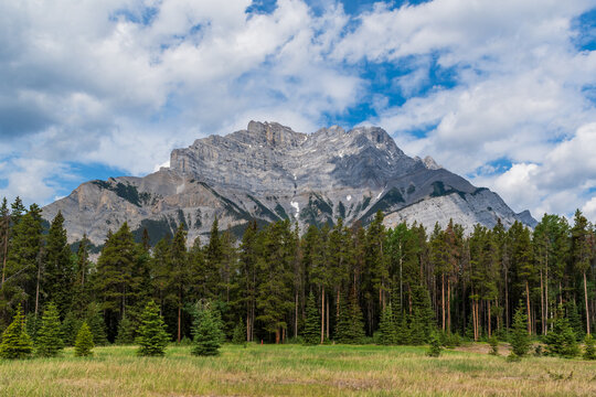 Beautiful Mountain View, Banff National Park, Canada