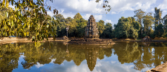 Naklejka premium Neak Poan is an historic Hindu temple at Angkor wat, Siam Reap, Cambodia.