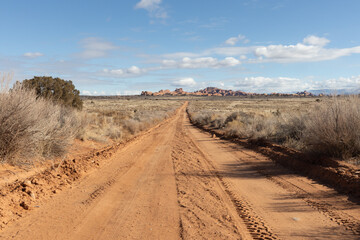 Dirt road 