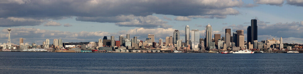 Fototapeta na wymiar Seattle downtown skyline panoramic view