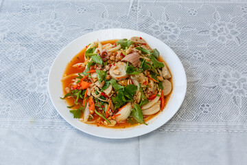 Spicy Glass Noodle Salad, mixed seafood with boiled vermicelli in chili sauce (Yum Woon Sen)