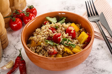 Dietary vegetarian quinoa with vegetables