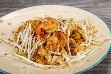 Pad thai - noodle with shrimps