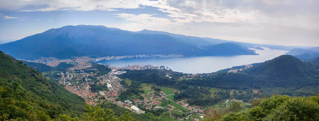 Fototapeta na wymiar panoramic view of Lake Orta, Italy