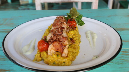Risotto de camarones y langostinos, Shrimp and prawn risotto