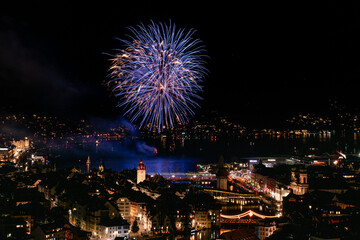 Fototapeta premium 01.01.2024, Neujahrszauber Luzern
