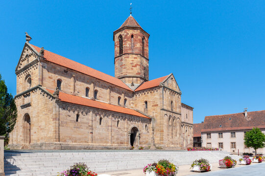Kirche Sankt Peter und Paul in Rosheim. Departement Bas-Rhin in der Region Elsass in Frankreich
