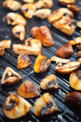 Preparing food: Mushrooms in the grill pan