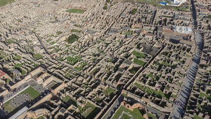 Immagine col drone della città di pompei in campania - obrazy, fototapety, plakaty