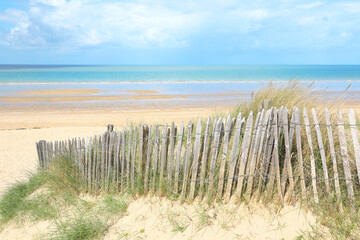 Obraz premium Idyllic sand beach near Granville in Normandy, France