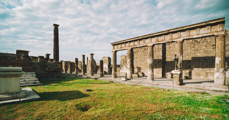 The old ruins of Apollon Temple in Pompeii - 702884780