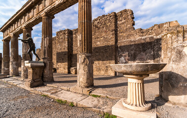 The old ruins of Apollon Temple in Pompeii - 702885955
