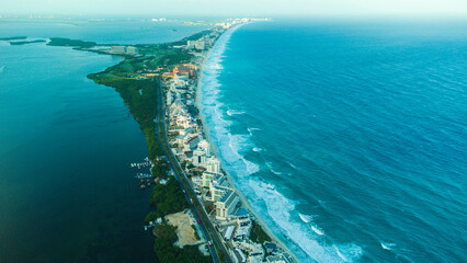 Zona Hoteleira de Cancun no México - obrazy, fototapety, plakaty