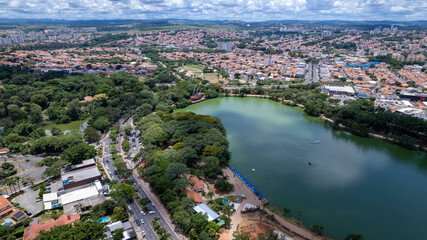 Aerial view of Taquaral park in Campinas, São Paulo. In the background, the neighborhood of Cambui.