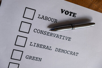 voting ballot paper with choices 