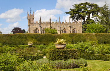 Sudeley Castle - Castle Gardens - I - England
