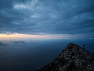 Obraz premium between the sky and the sea