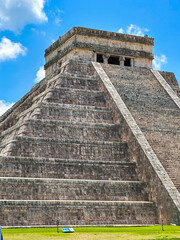 chichen itza pyramid