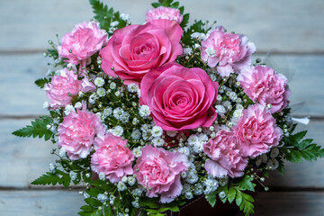 バラのバスケット