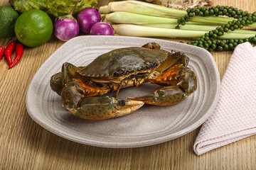 Delicous fresh raw uncooked crab