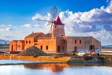 Foto auf Acrylglas Mittelmeereuropa Marsala, Italy. Stagnone Lagoon with vintage windmills and saltwork, Trapani province, Sicily.