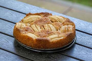 German apple pie traditional