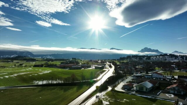Autobahn A7 F&uuml;ssen Berge, Sonne, Winter