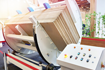 Obraz na płótnie Canvas Rotary woodworking machine
