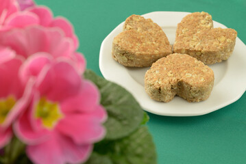 Heart-shaped Oatmeal Cookies