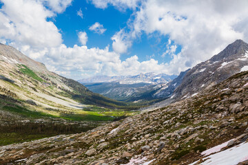 Big arroyo Valley, in the high sierra trail, California