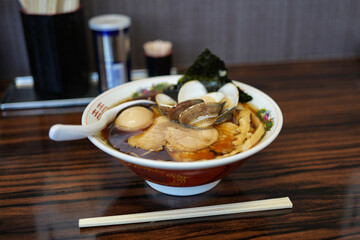 貝出汁のラーメン