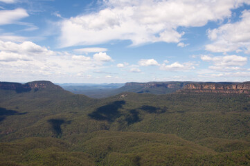 Fototapeta na wymiar view of Blue Mountains, Australia