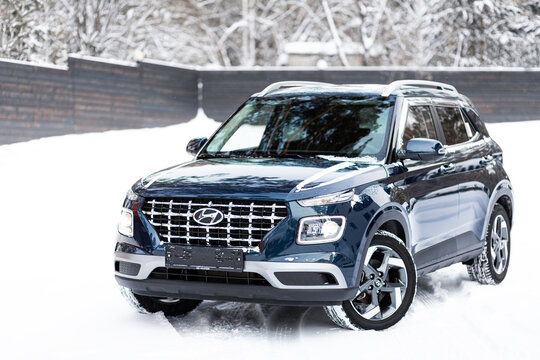 Novosibirsk, Russia - January  05 , 2024: blue Hyundai Creta,  front  view. SUV   car in a parking   in winter time