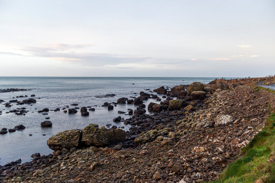 Imagen De La Playa De La Calzada Del Gigante En Irlanda Del Norte