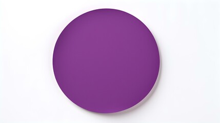 Obraz premium Dark Purple round Paper Note on a white Background. Brainstorming Template with Copy Space