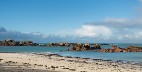 Joli paysage de mer à Trégastel en Bretagne-France