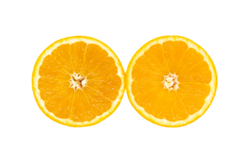 Arancia tagliata a metà su sfondo trasparente