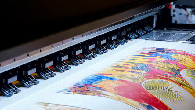 Industrial printing modern digital inkjet printer Industrial printing modern digital inkjet printer, color test