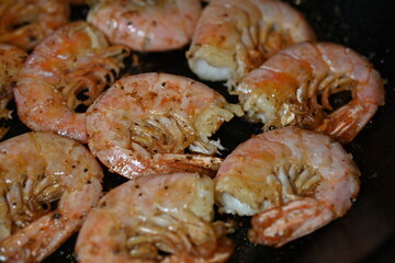 ready fried king prawns, cooking king prawn tails