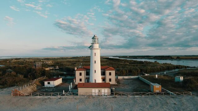 Faro di Goro